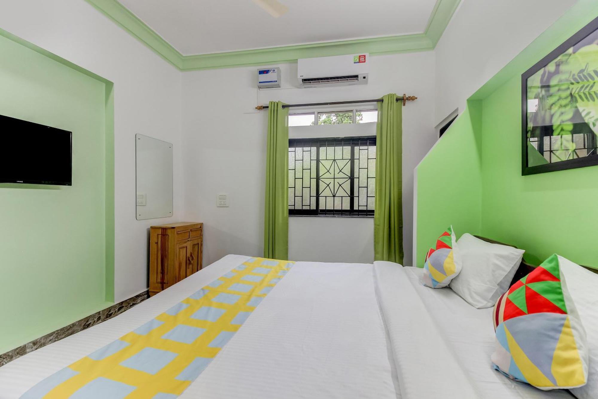 Hotel O Amigo Guest House Old Goa Exterior photo