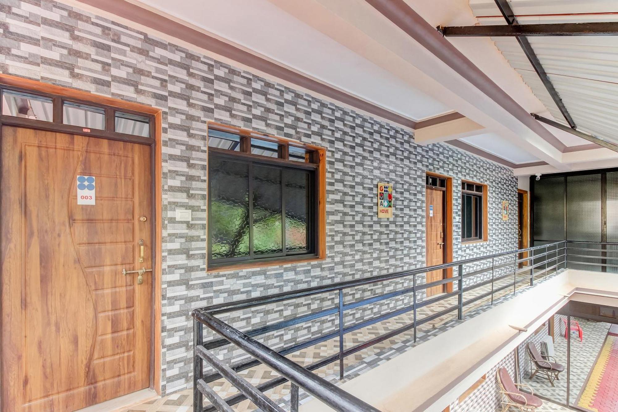 Hotel O Amigo Guest House Old Goa Exterior photo